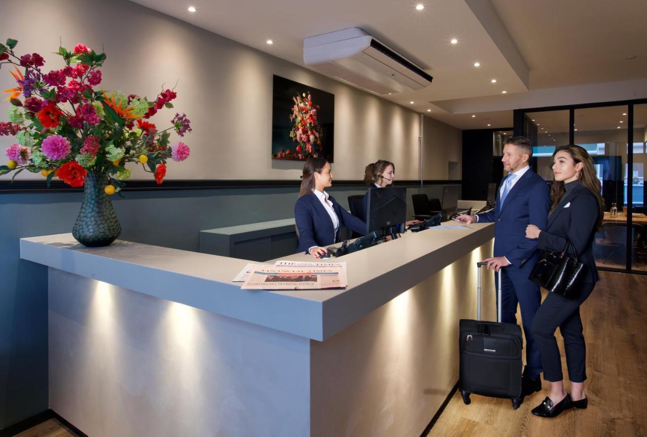 Brasss Hotel Suites Haarlem Eksteriør bilde Reception at the hotel