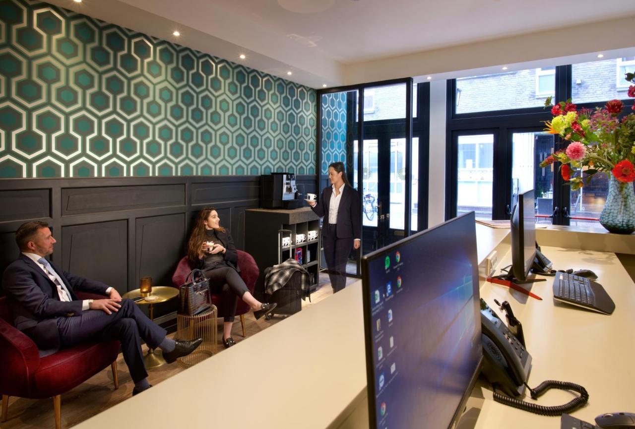 Brasss Hotel Suites Haarlem Eksteriør bilde Reception at the London office