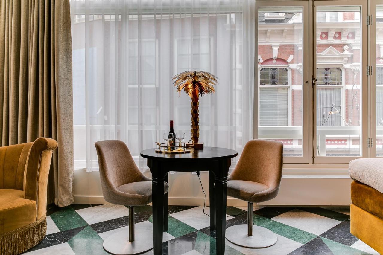 Brasss Hotel Suites Haarlem Eksteriør bilde A suite at the hotel